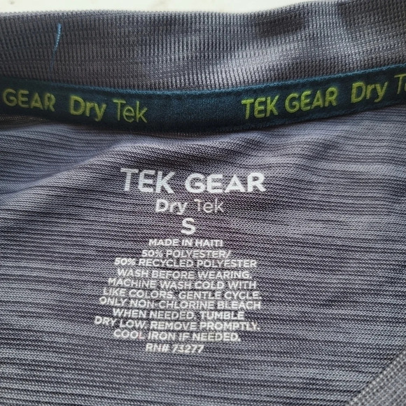 Tek Gear Men’s DryTek Performance Active Top Stretch Crew Neck Gray Sz S - Picture 7 of 7